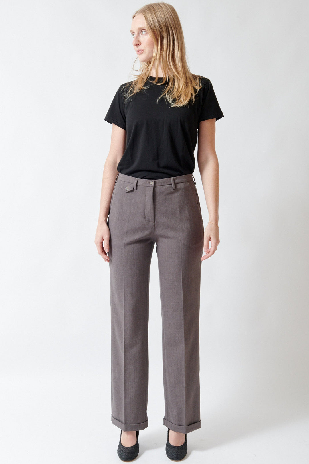 Maddie wearing Seventy Joannie Trouser front view