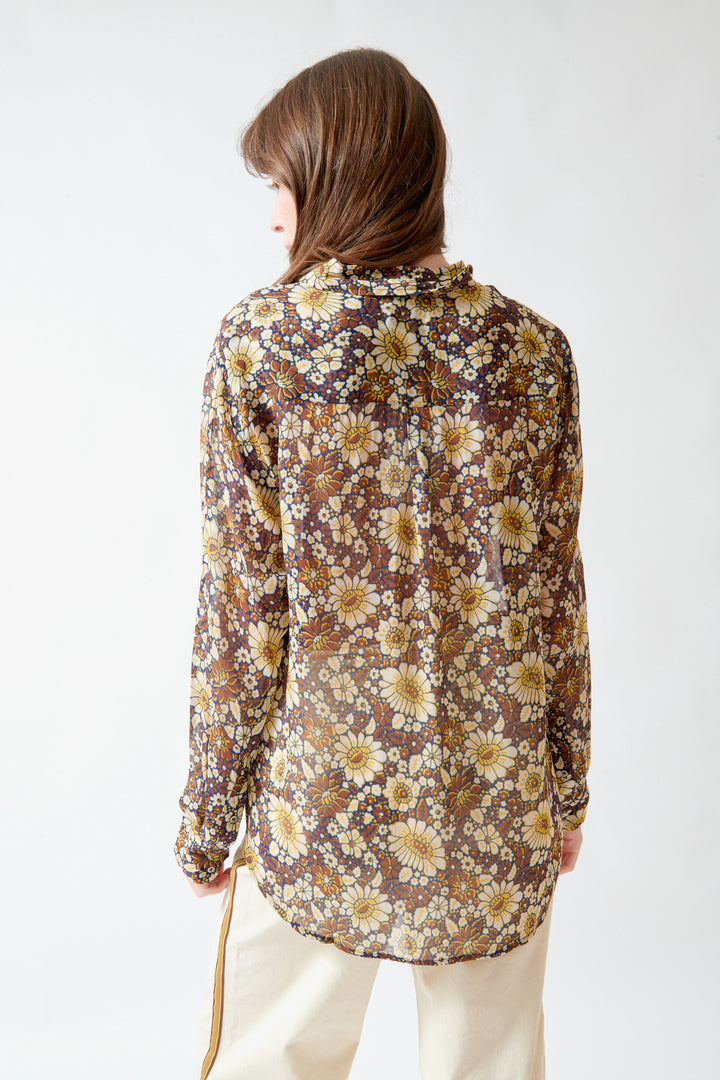 Angela wearing Xirena Beau Shirt rear  view
