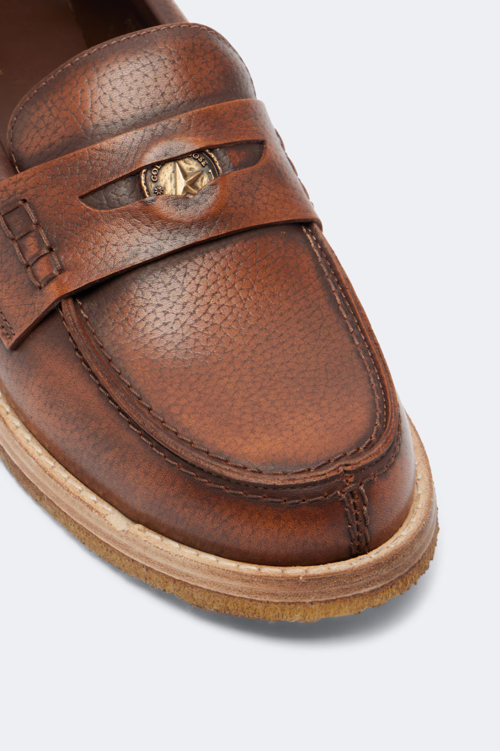 Flat lay of Golden Goose Jerry Loafer With Penny Brown top/ toe view