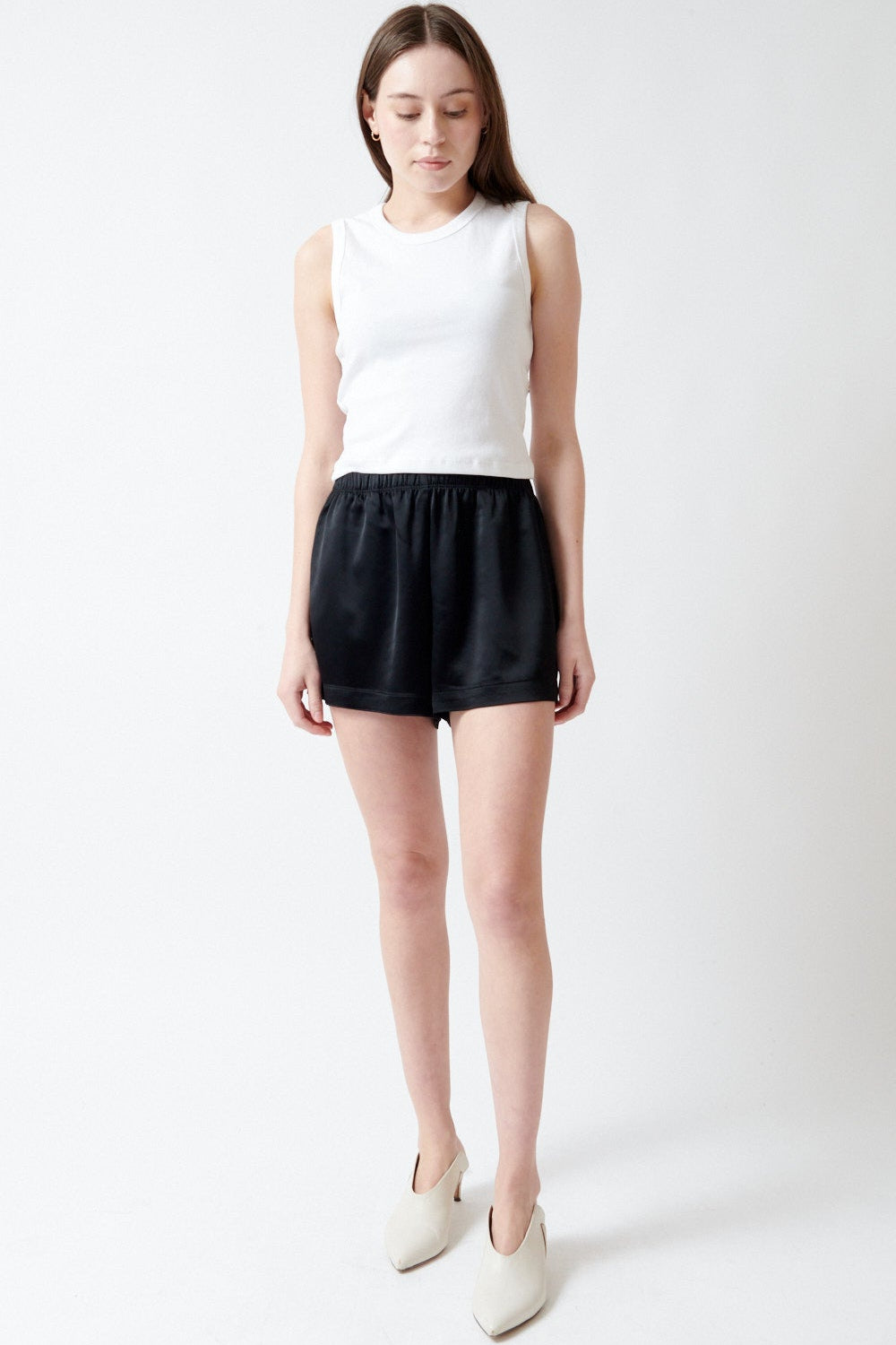 Angela wearing LESET Barb Boxer Short front view