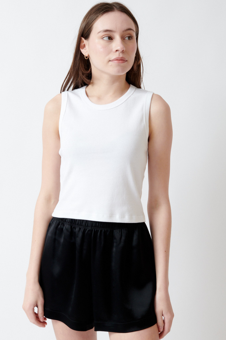 Angela wearing LESET Nando Sleeveless Crew front view