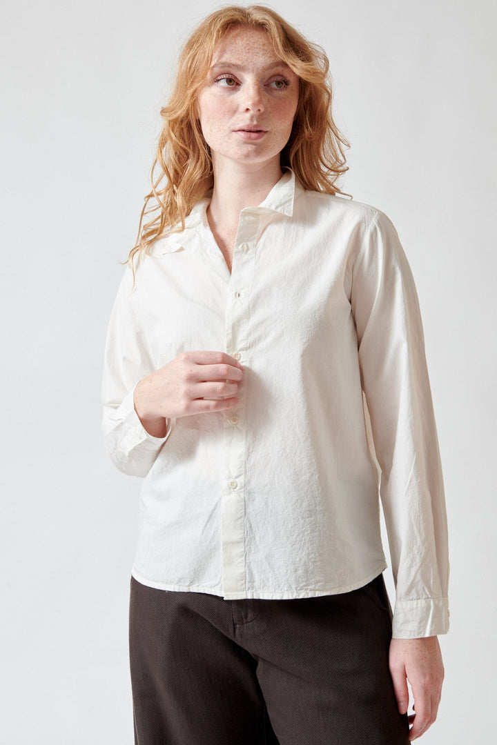 Wavwely wearing Labo.Art Sushi Shirt winter white front view