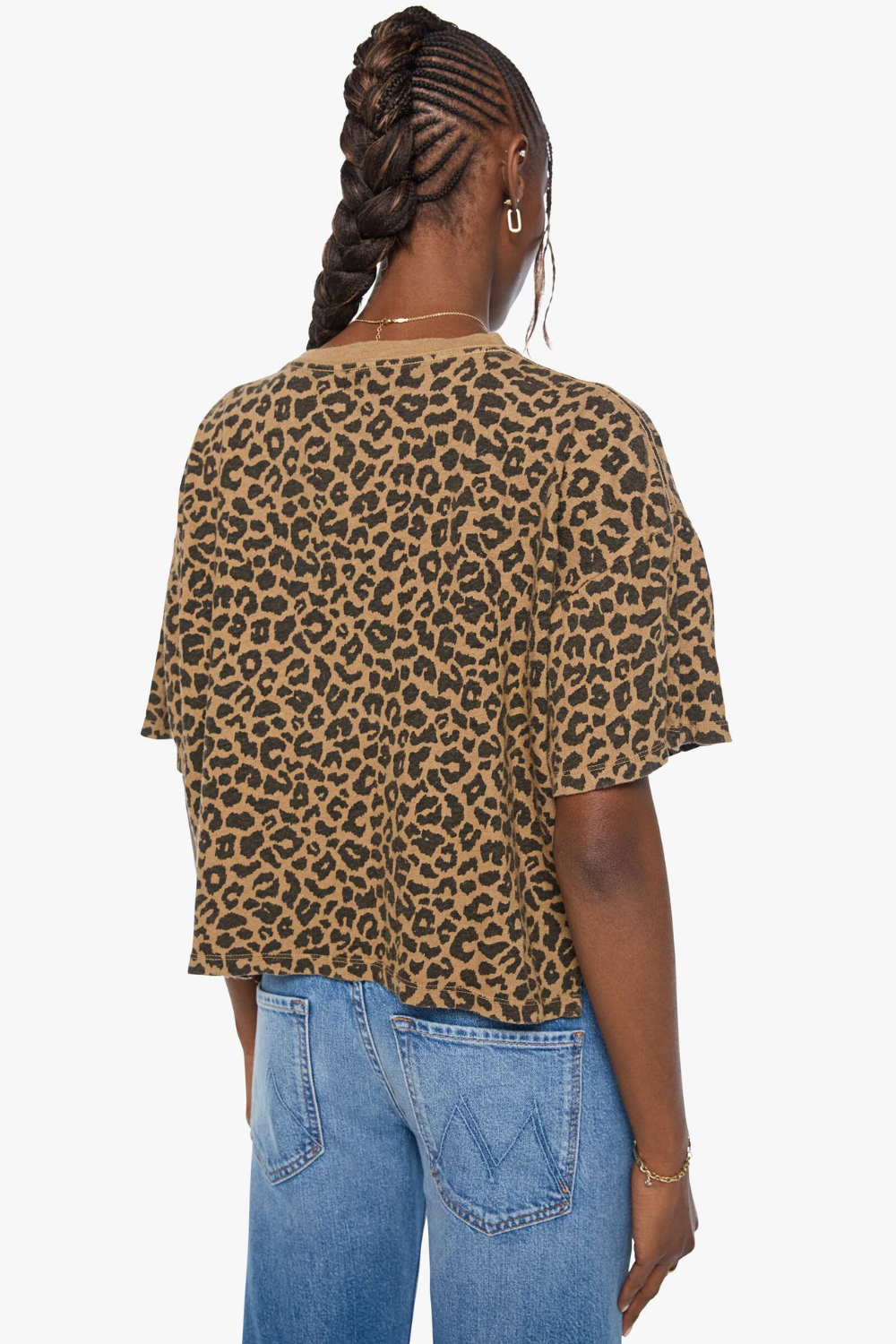 Model wearing Mother Denim The SS Boxy Ringer rear view