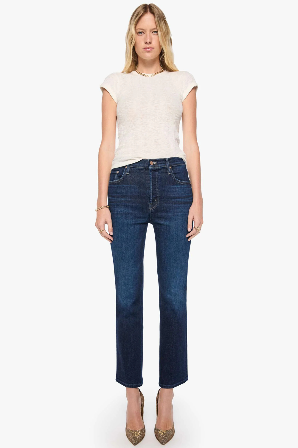 Model wearing Mother Denim The Tripper Flood front view