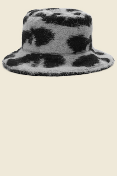 Striking Leopard Hat, floating above an imaginary head