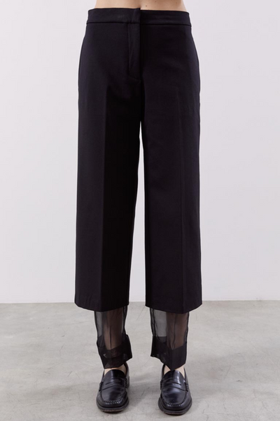 Meimeij Sheer Lined Long Short Trouser modeled from the front