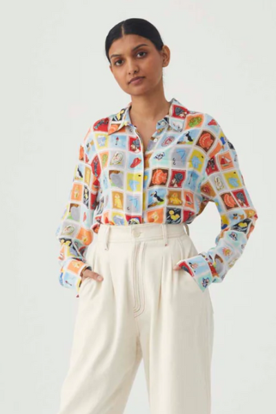 Mii Milou Bretagne Souvenir Silk Printed Shirt, modeled from the front
