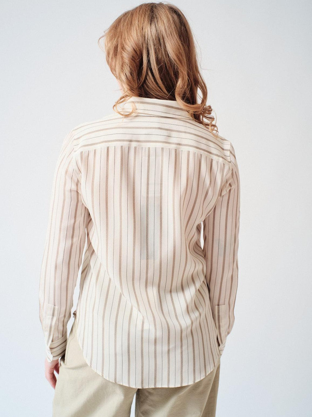 Waverly wearing Nili Lotan Gaia Slim Shirt rear view
