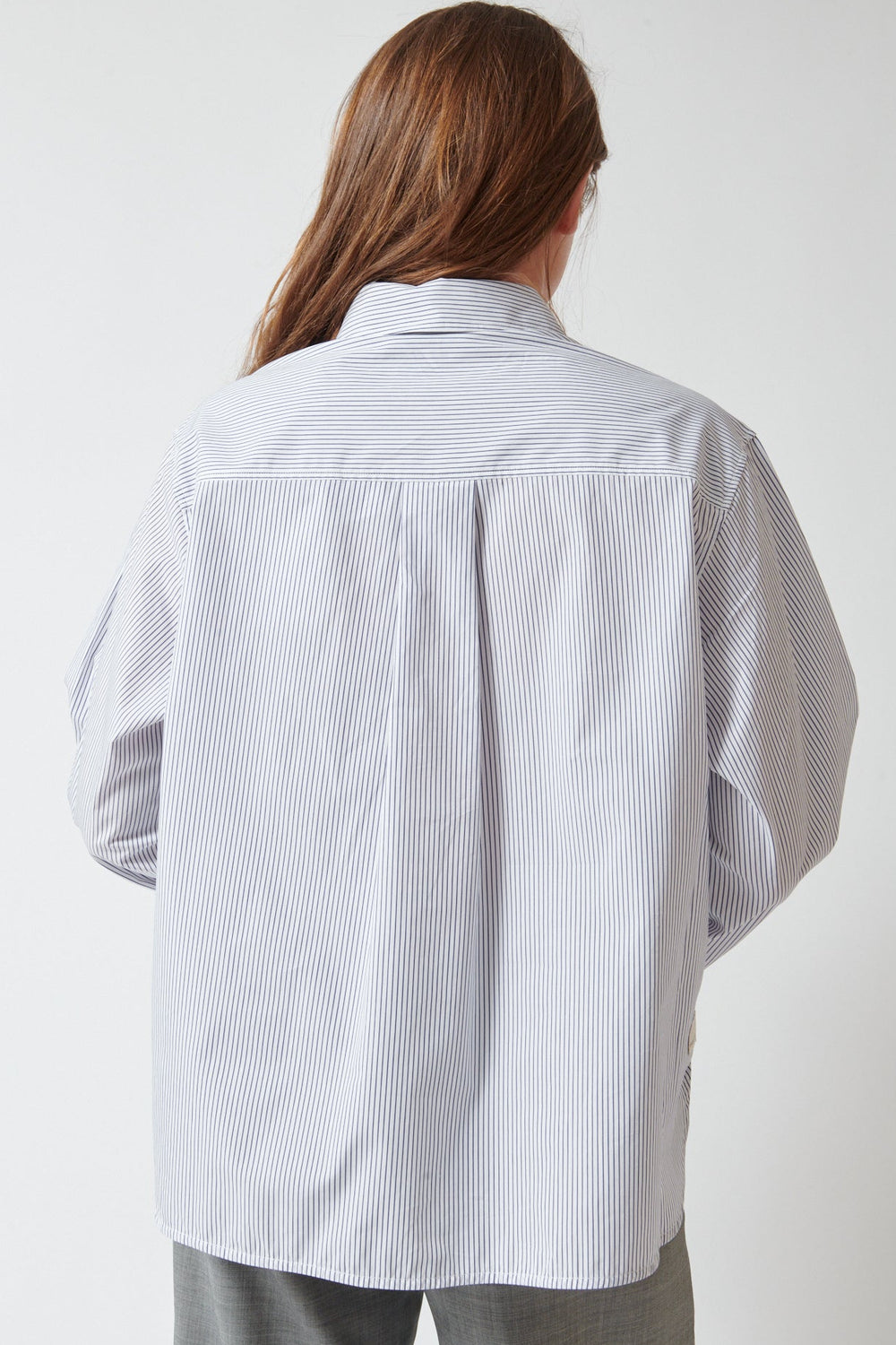 Juia wearing nine:inthe:morning Arizona Shirt Pinstripes rear view
