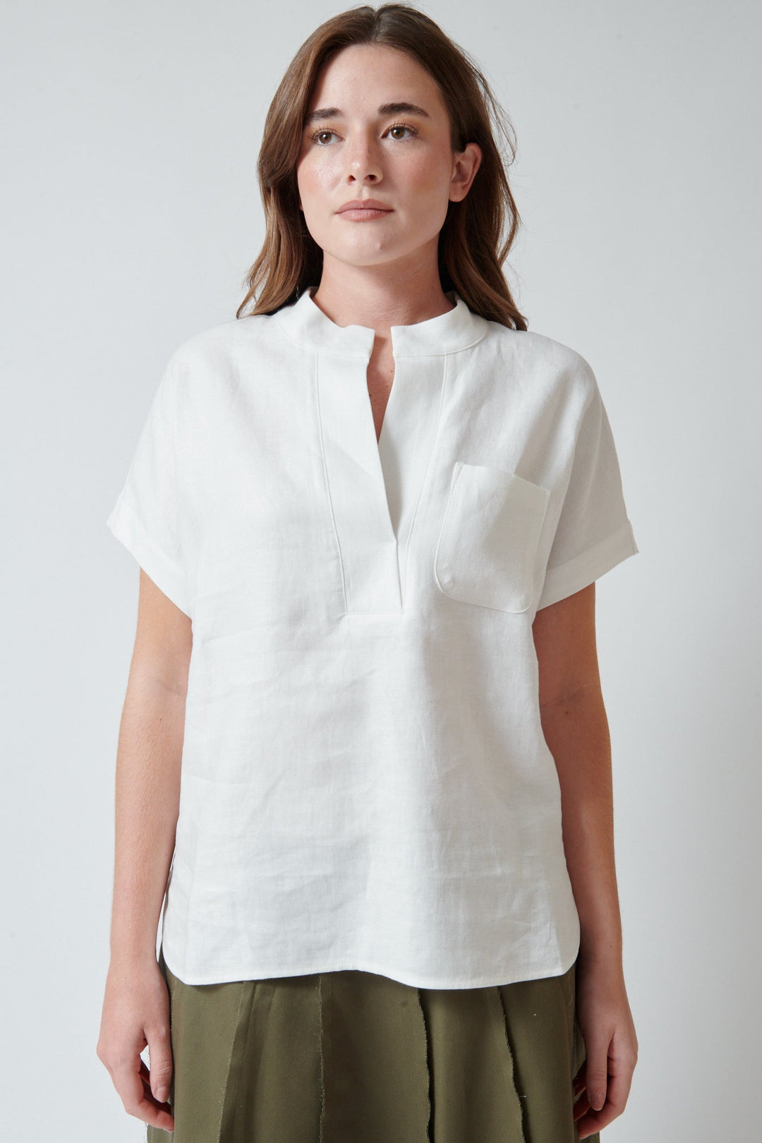 Julia wearing nine:inthe:morning Ilenia Shirt Milk front view
