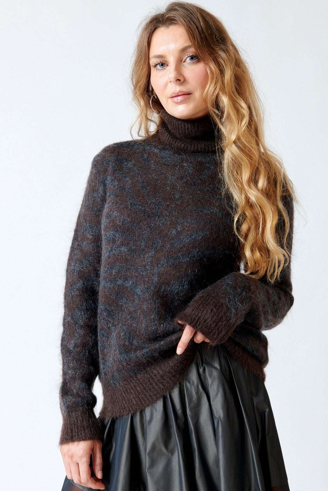 Mari wearing P.A.R.O.S.H. Lamu Knitwear front view
