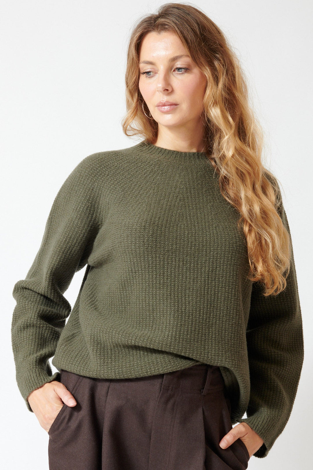 Mari wearing Pas de Calais Cashmere Blend Lambs Wool Patterned Knit Crewneck Pullover Khaki front view