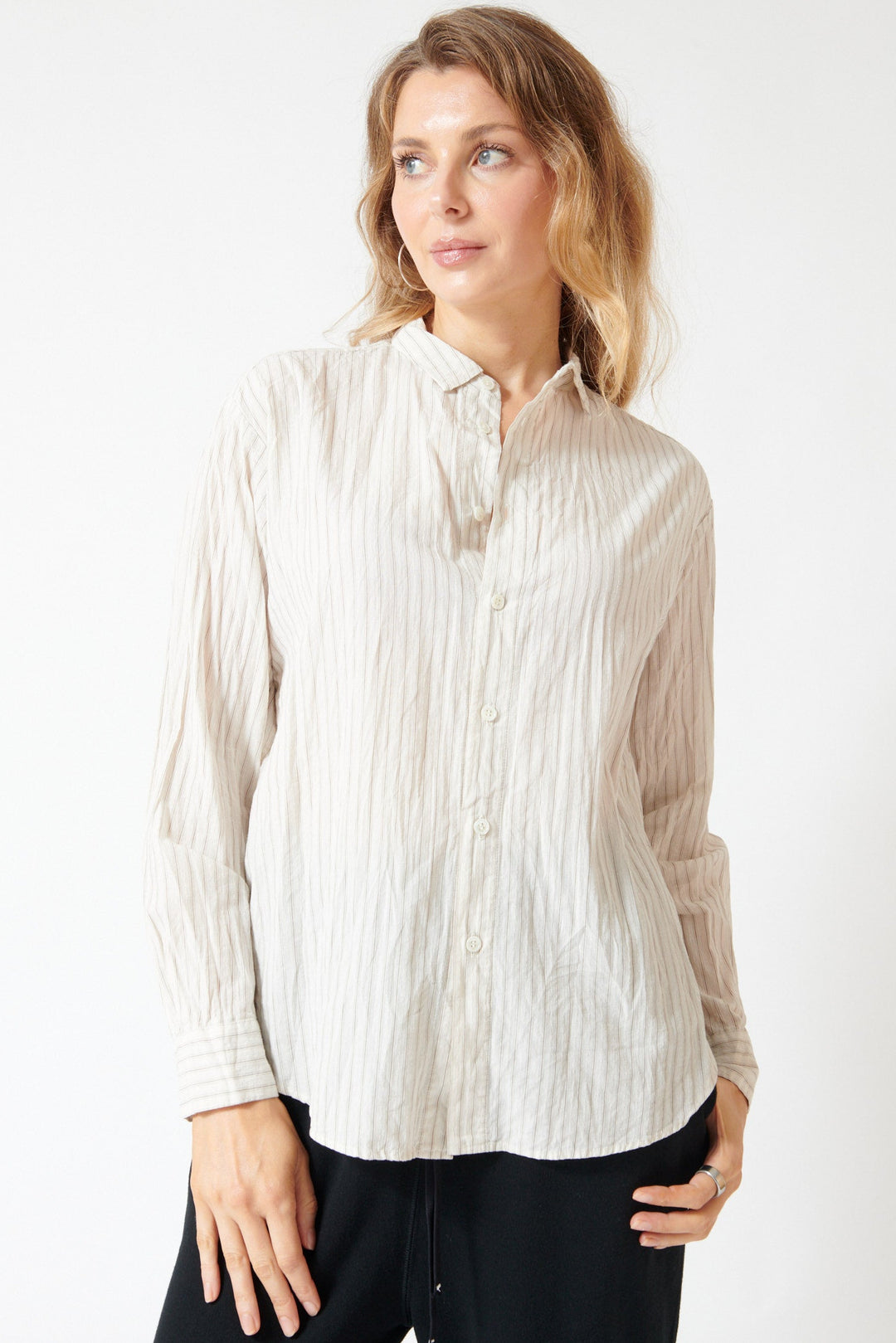 Mari wearing Pas de Calais Organic Cotton Dobby Stripe Standard Shirt Ivory front view