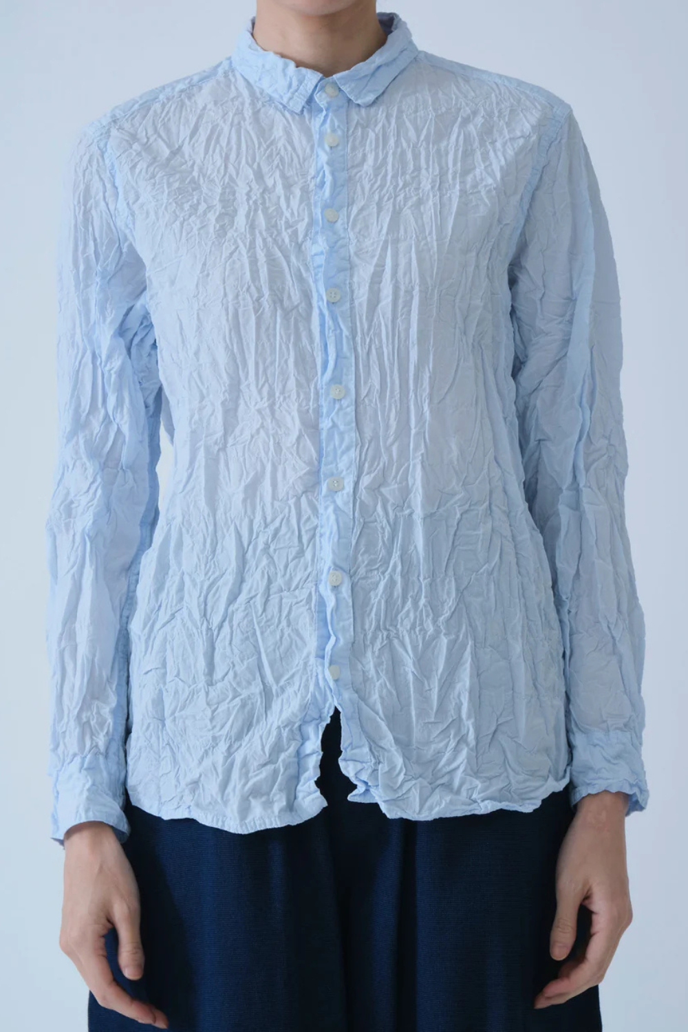 Model wearing Pas de Calais Washed Cotton Crinkle Classic Shirt front view