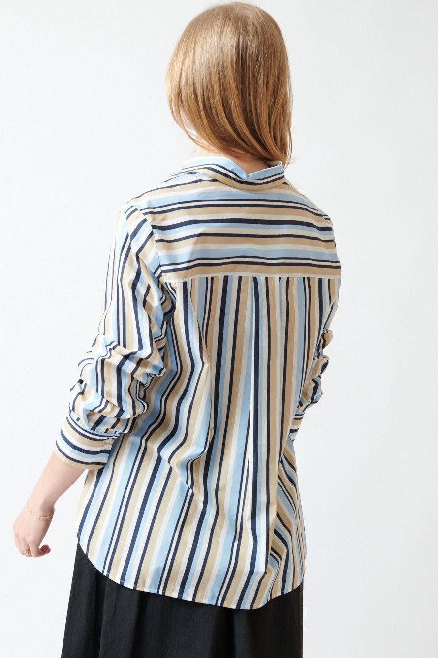Madi wearing Rosso 35 Beach Stripes Long Sleeve Boyfriend Shirt rear view
