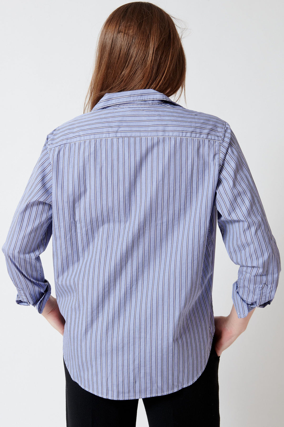 Model wearing Frank & Eileen Eileen Relaxed Button Up Shirt rear view