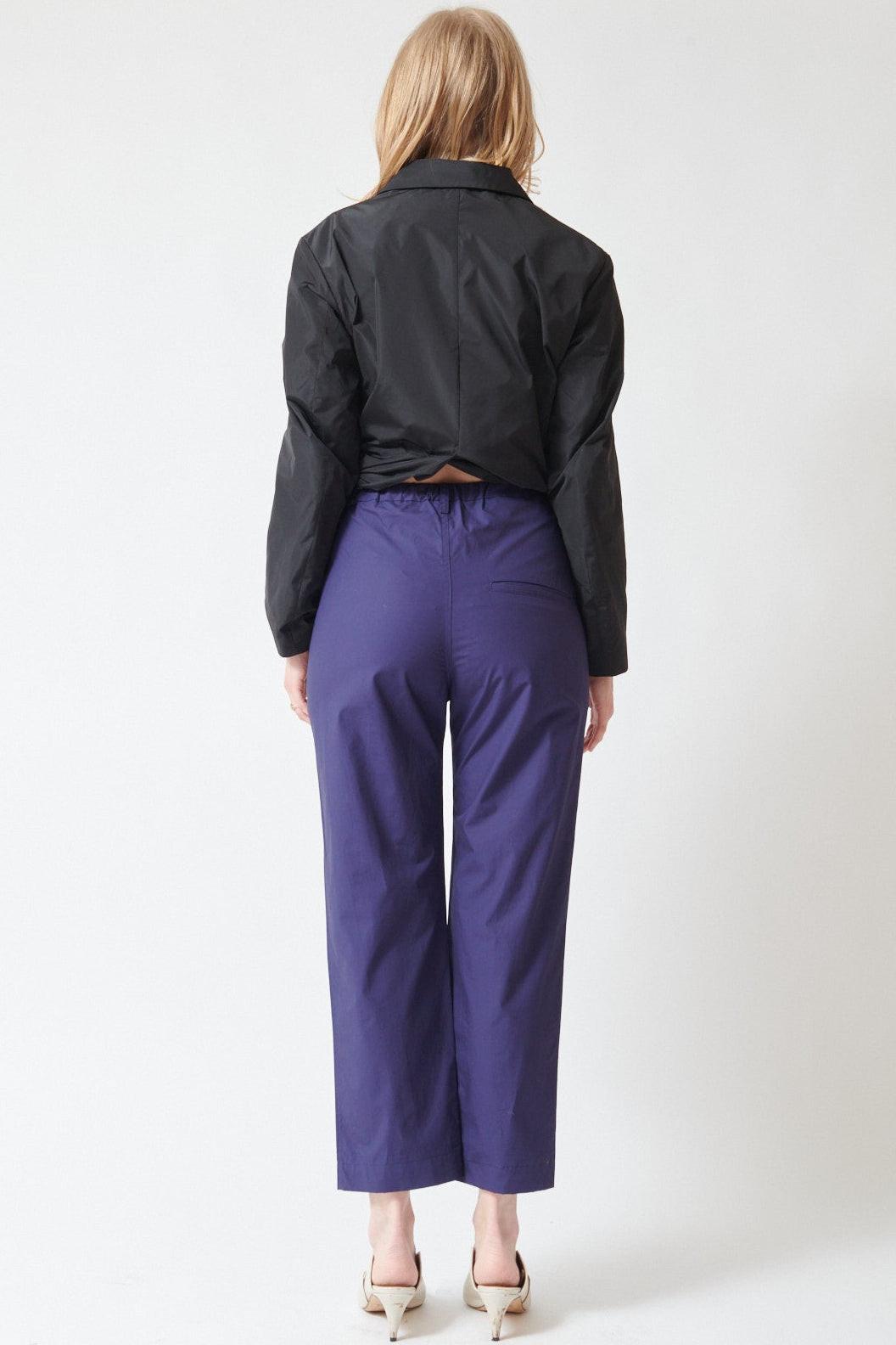 Madi wearing Sofie D'Hoore Pico Relaxed Pants rear view