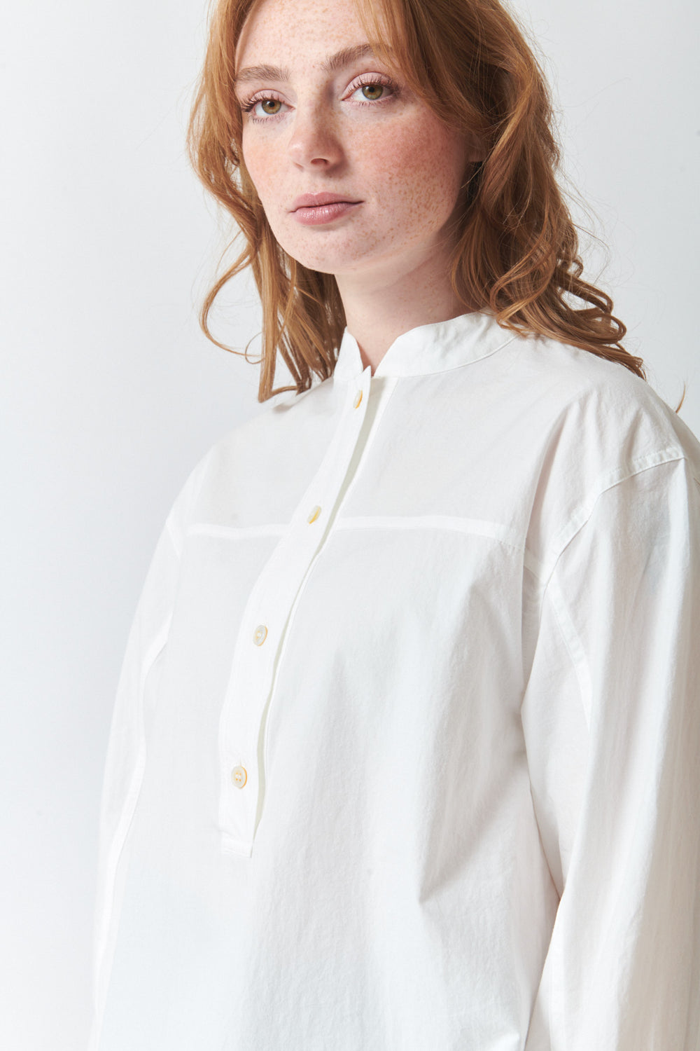 Model wearing Studio Nicolson Vega Typewriter Cotton Relaxed Shirt front/detail view