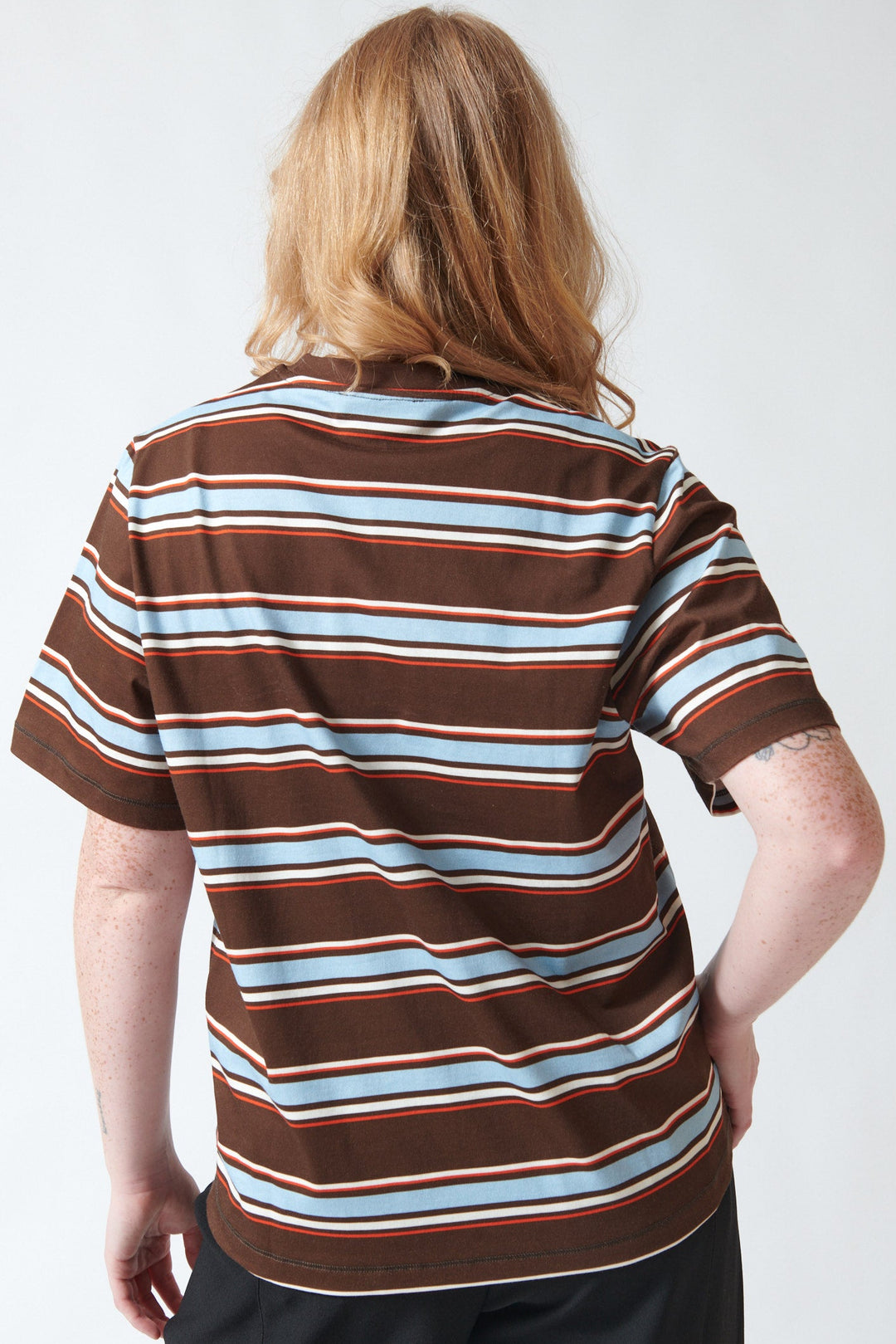 Waverly wearing Stine Goya Light Jersey Short Sleeve T Shirt rear view