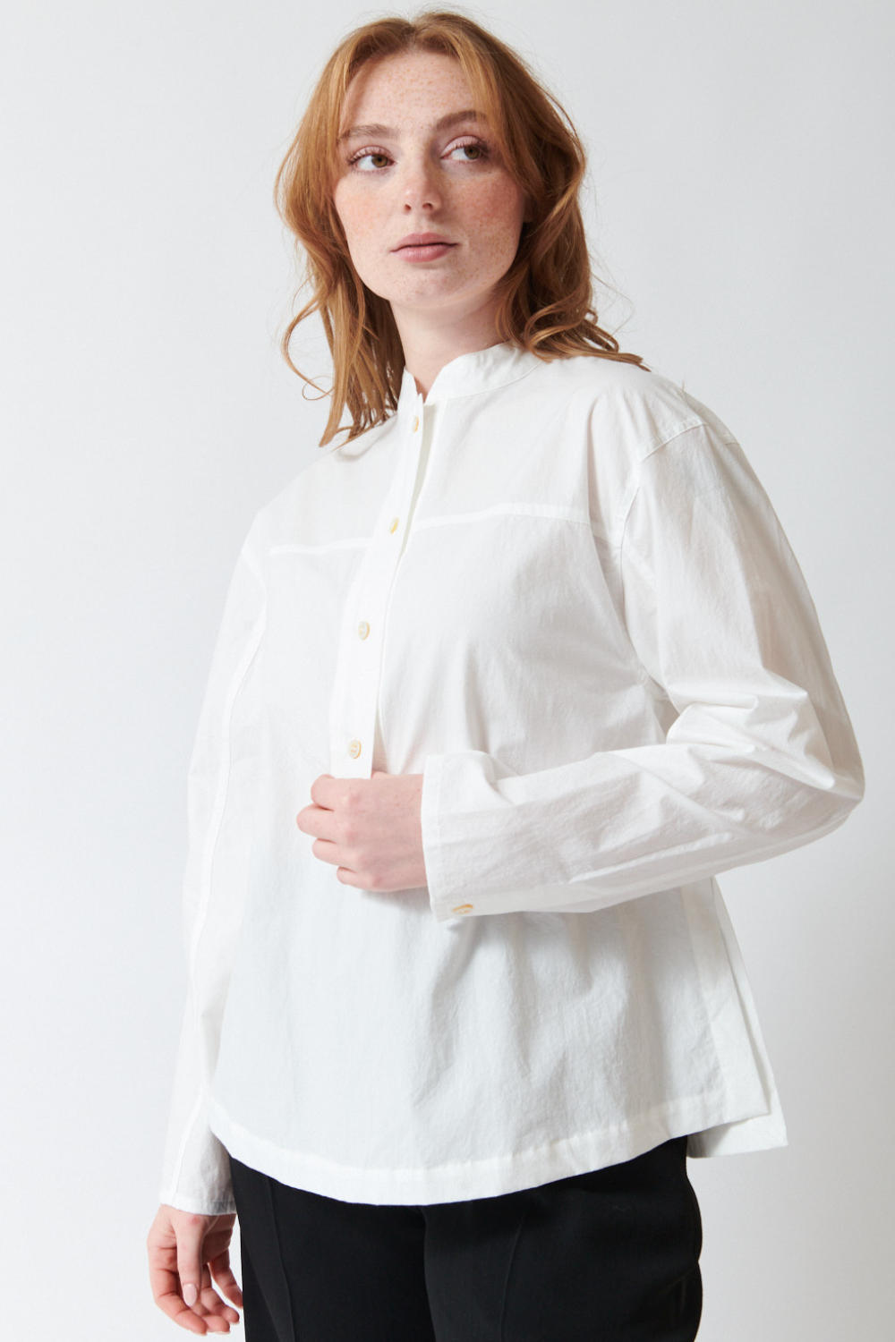 Model wearing Studio Nicolson Vega Typewriter Cotton Relaxed Shirt front view