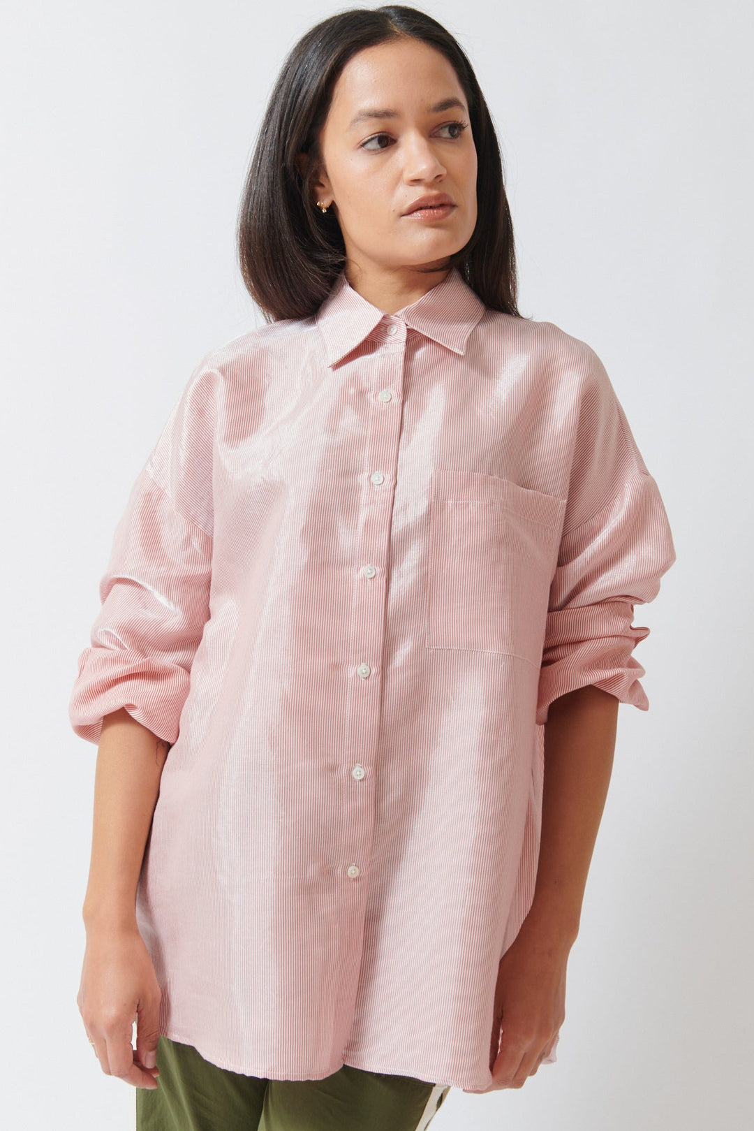 Amanda wearing TWP Something Borrowed Blouse White Red front view