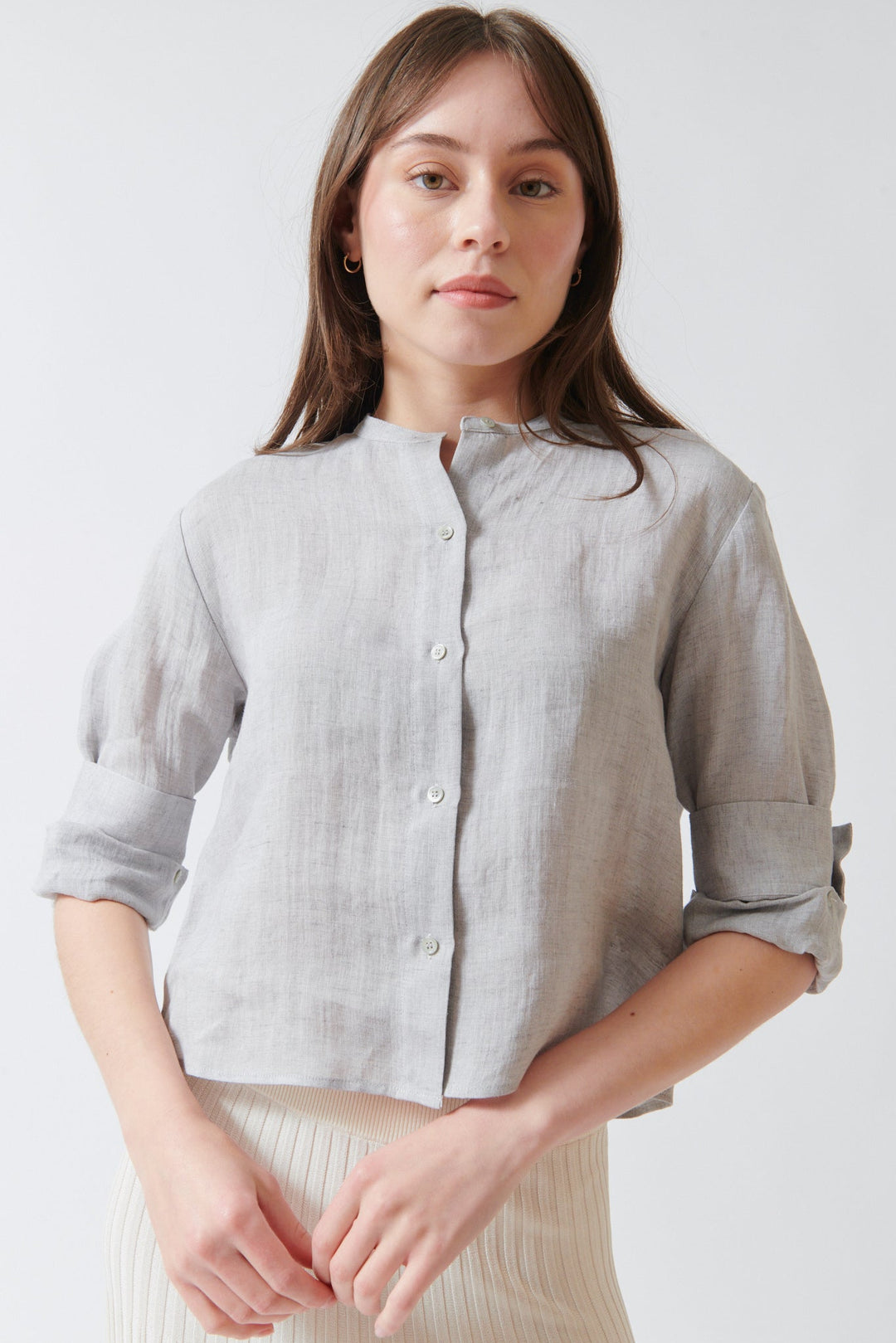 Angela wearing TWP Three Quarter Sleeve Stand Collar Shirt Light Heather Grey front view