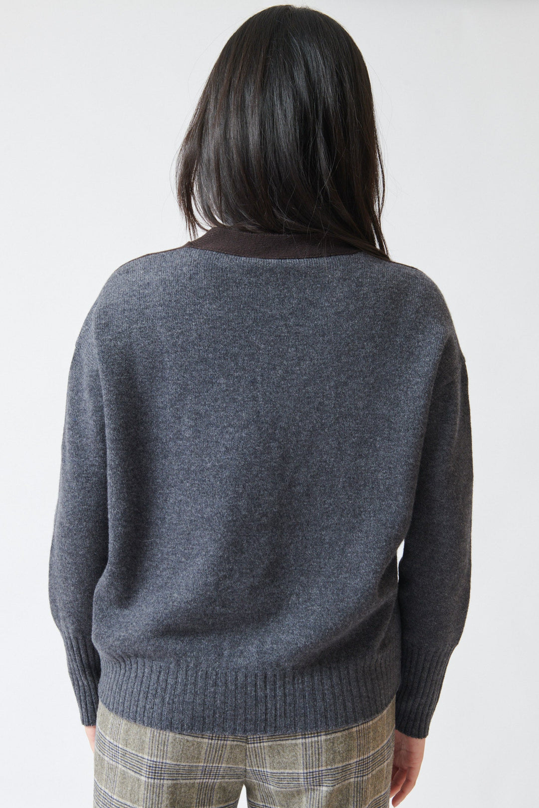 Lilly wearing Rosso 35 Virgin Wool And Cashmere Ellie Cardigan rear view