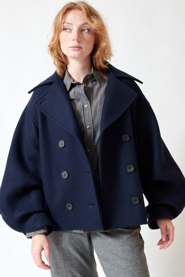 Waverly wearing Tela Seth Outer Jacket front view