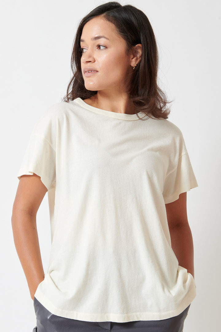Model wearing The Great The Boxy Crew front view