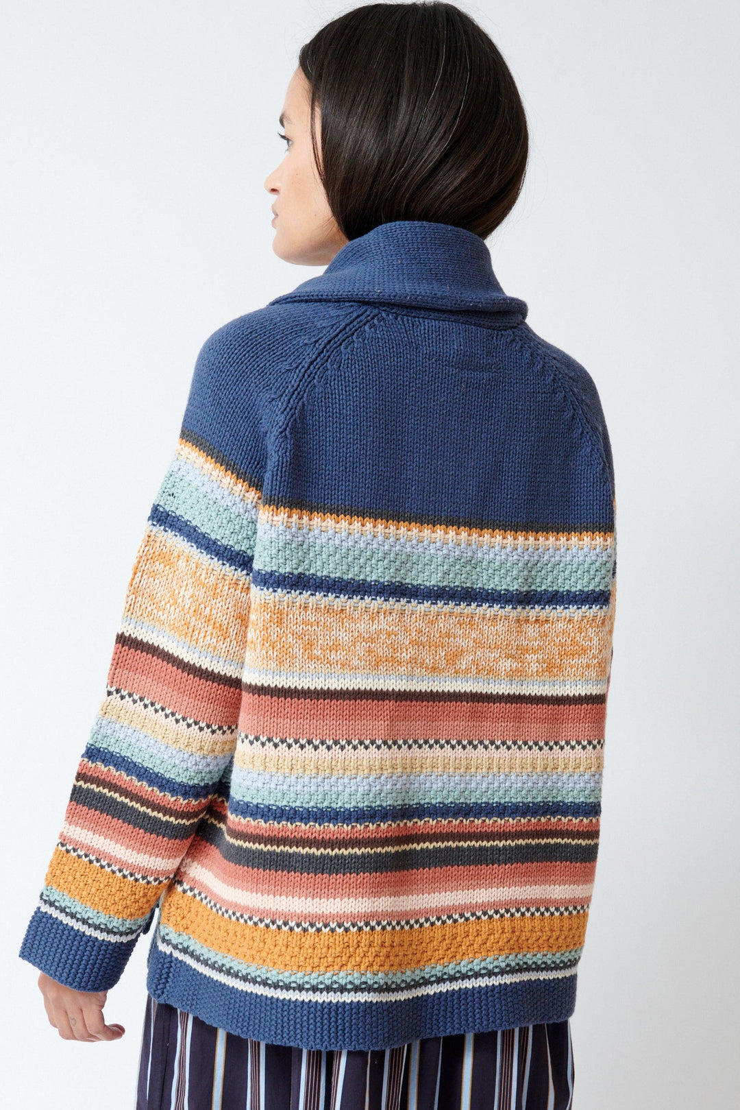 Amanda wearing The Great The Mountain Lodge Cardigan rear view