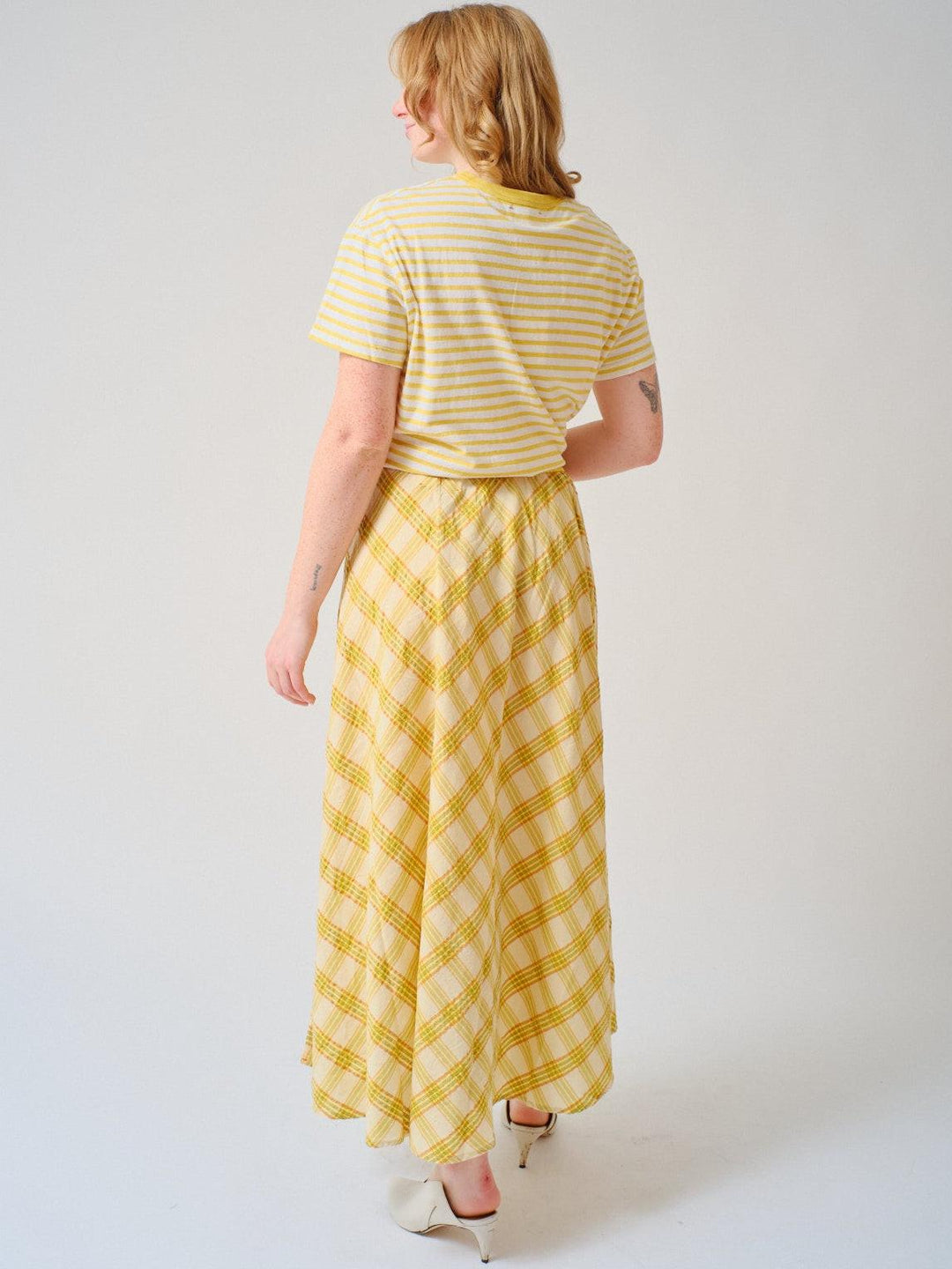 Waverly wearing Xirena Hattie Skirt rear view