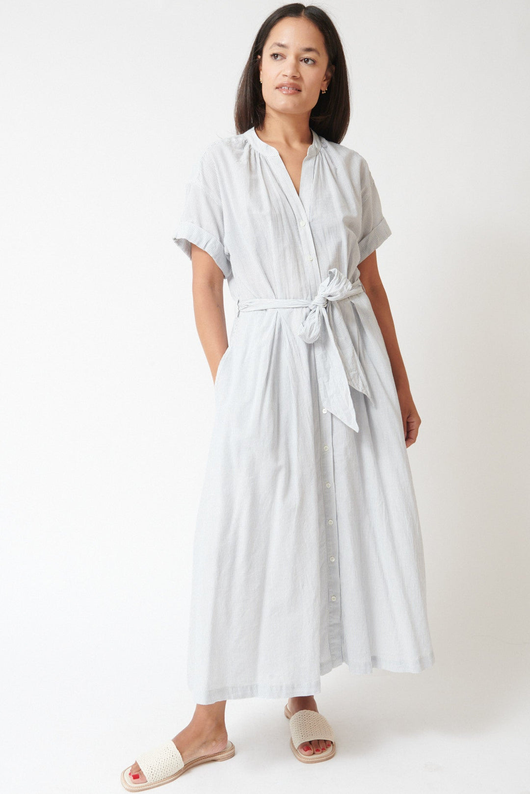 Amanda wearing Xirena Cate Dress Windward Stripe front view
