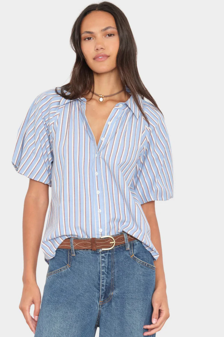 Model wearing Xirena Lyla Shirt Blue Cedar front view