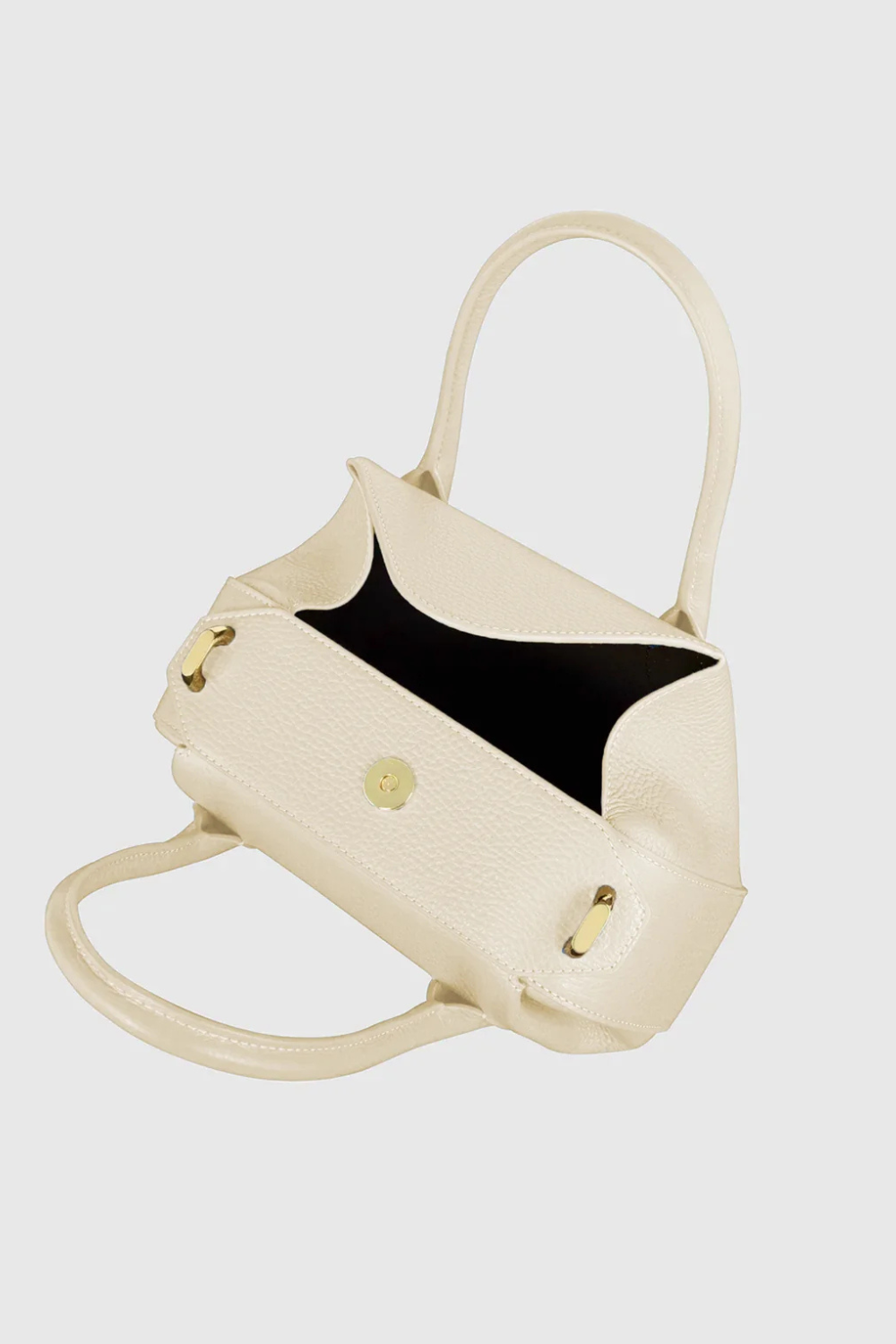 Flat lay of Yuzefi Oyster Mini Duffle top view