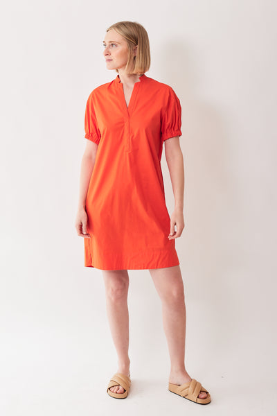 Madi wearing Rosso 35 Elasticated Short Sleeve V Dress With Pockets front view