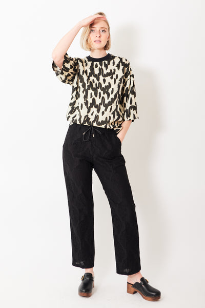 Madi wearing Seventy Linen Blend Jacquard Lace Pants front view