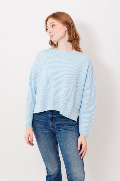 Waverly wearing Allude Oversized Ribbed Knit Crop Sweater front view