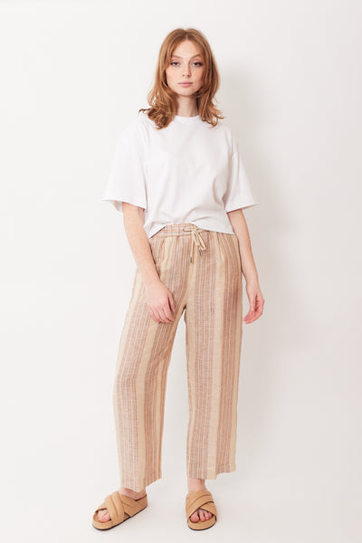 Waverly wearing Peserico Multistriped Light Linen Pant front view