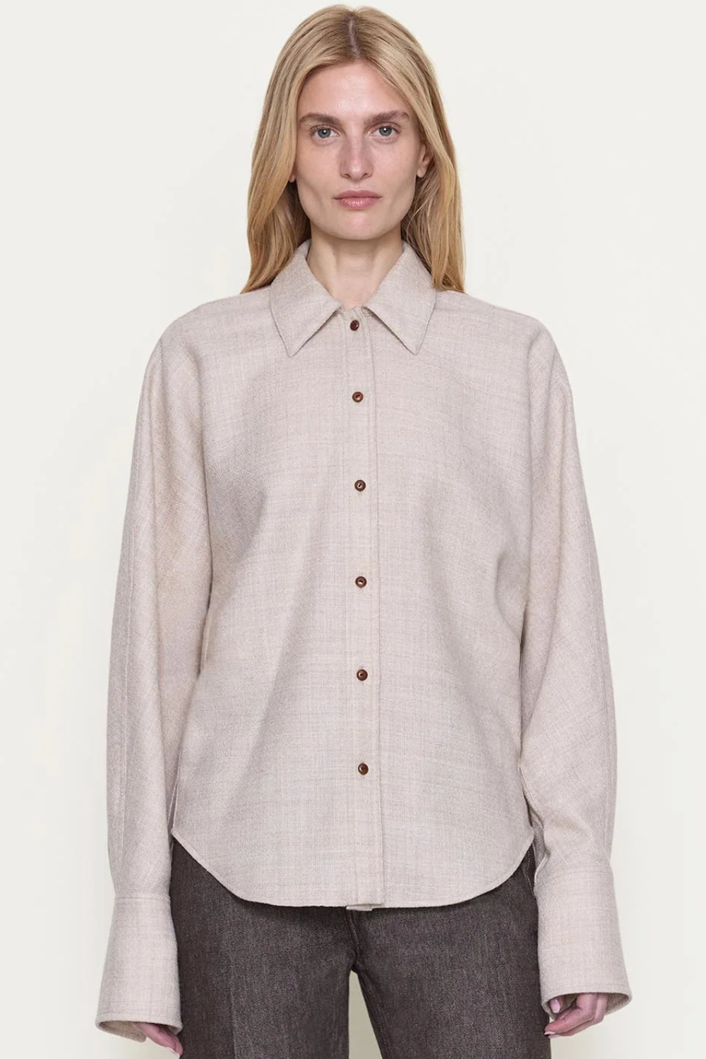Model wearing OSSOU Ridge Shirt Rye front view