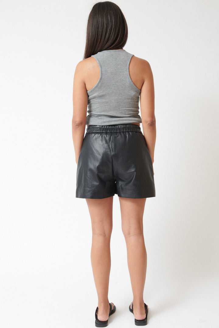 Amanda wearing ATM Anthony Thomas Melillo Leather Pull On Short Black rear view