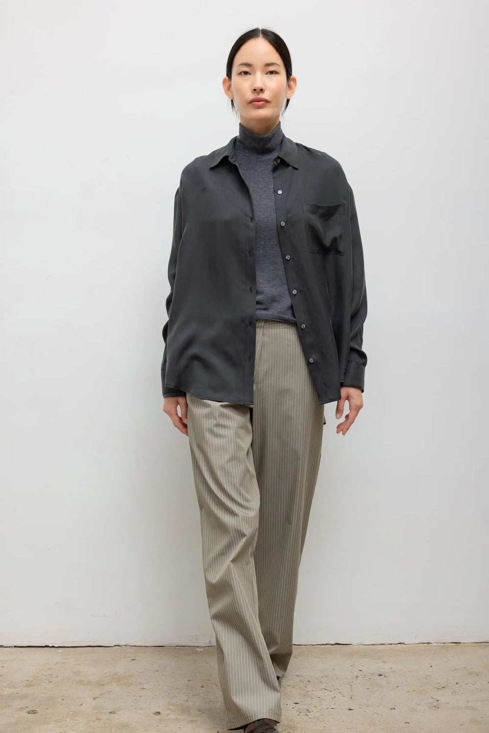 LESET Kim Classic Button Down, Slate — Grethen House