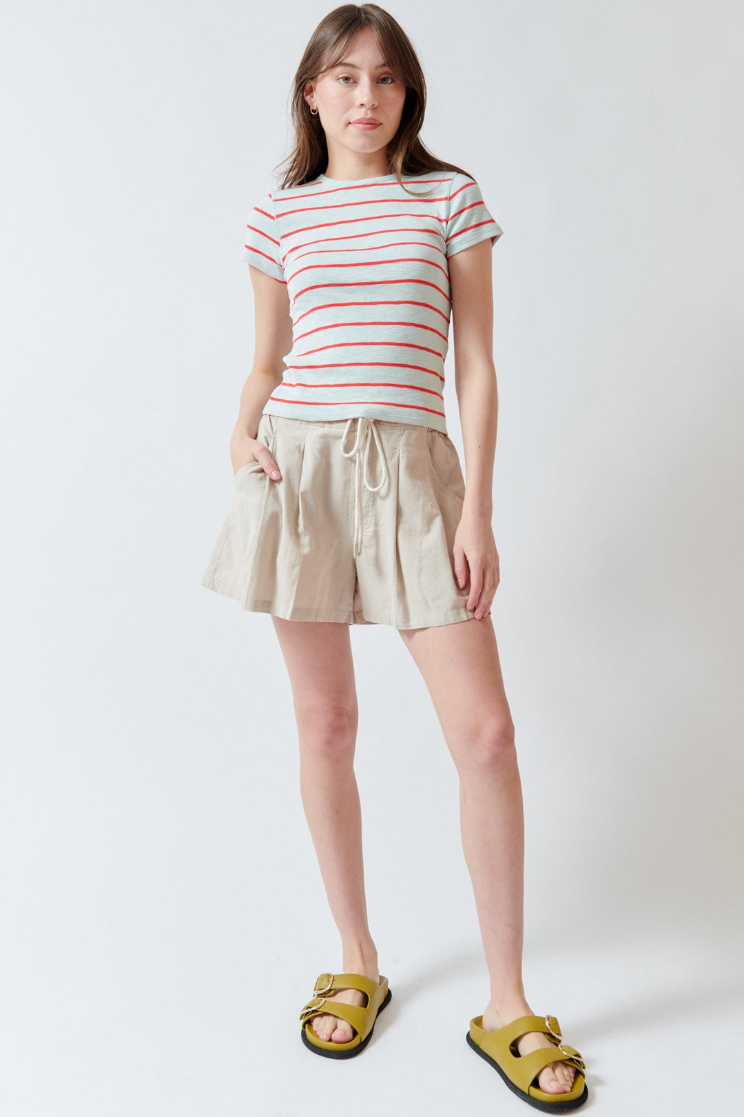 Angela wearing Lilla PLinen Blend Easy Short Bamboo front view