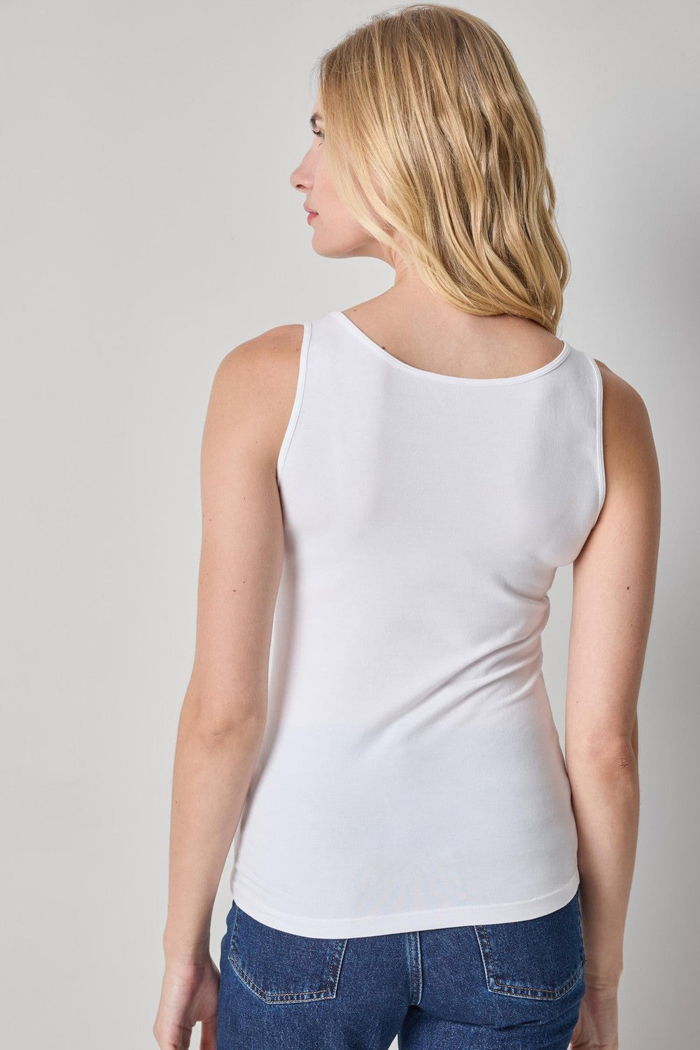Lilla P Scoop Tank, White — Grethen House