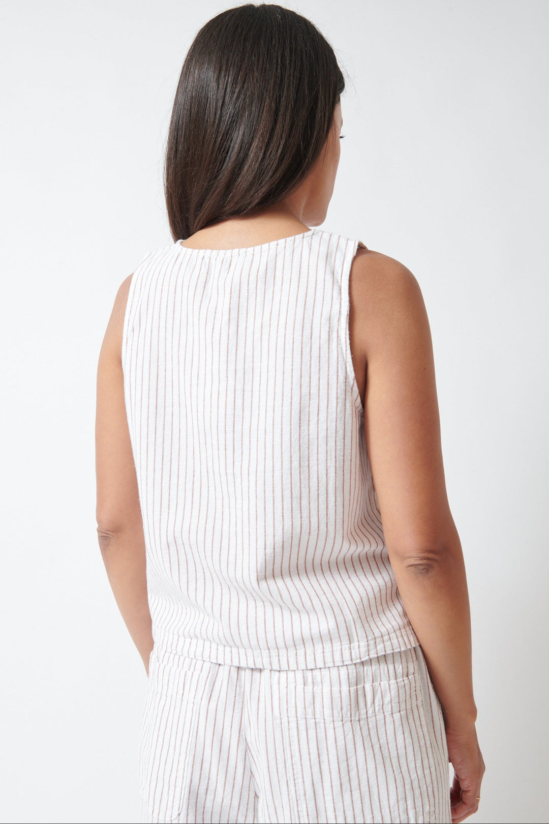Amanda wearing Lilla P Sleeveless Zip Top rear view