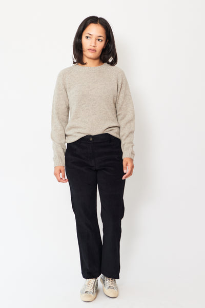 Front of Momoni Indra Pant on a model