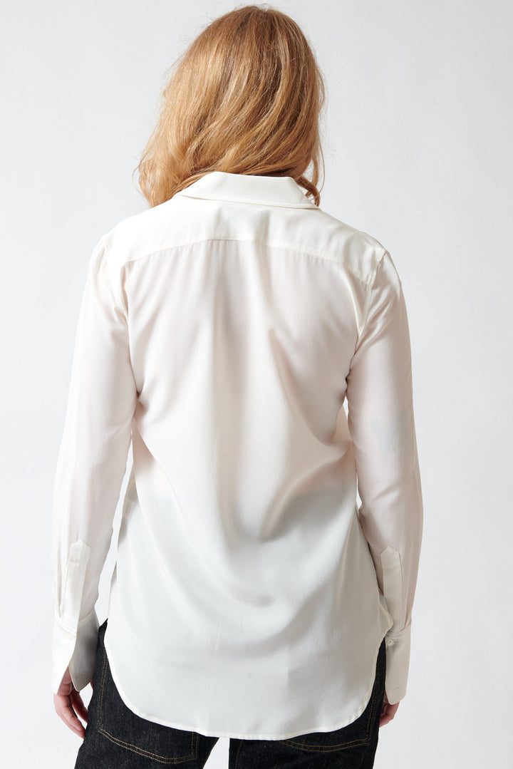 Waverly wearing Nili Lotan Thelma Slim Shirt Ivory rear view