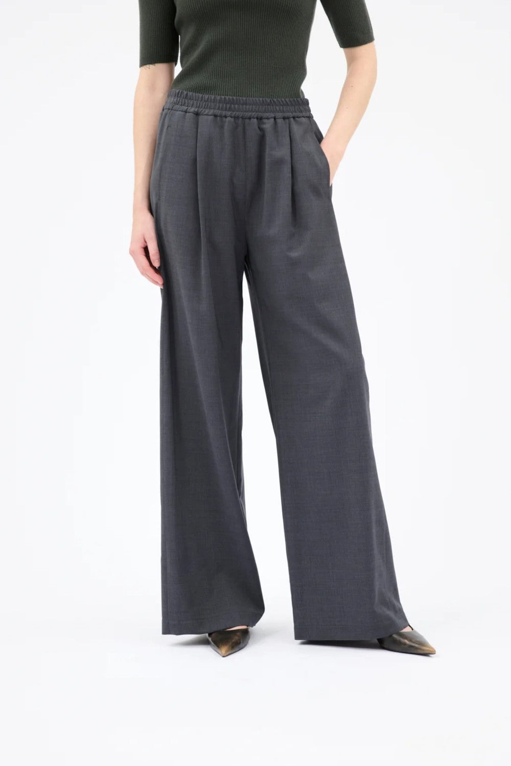 Odeeh Light Oxford Wool Slight High Waist Trouser