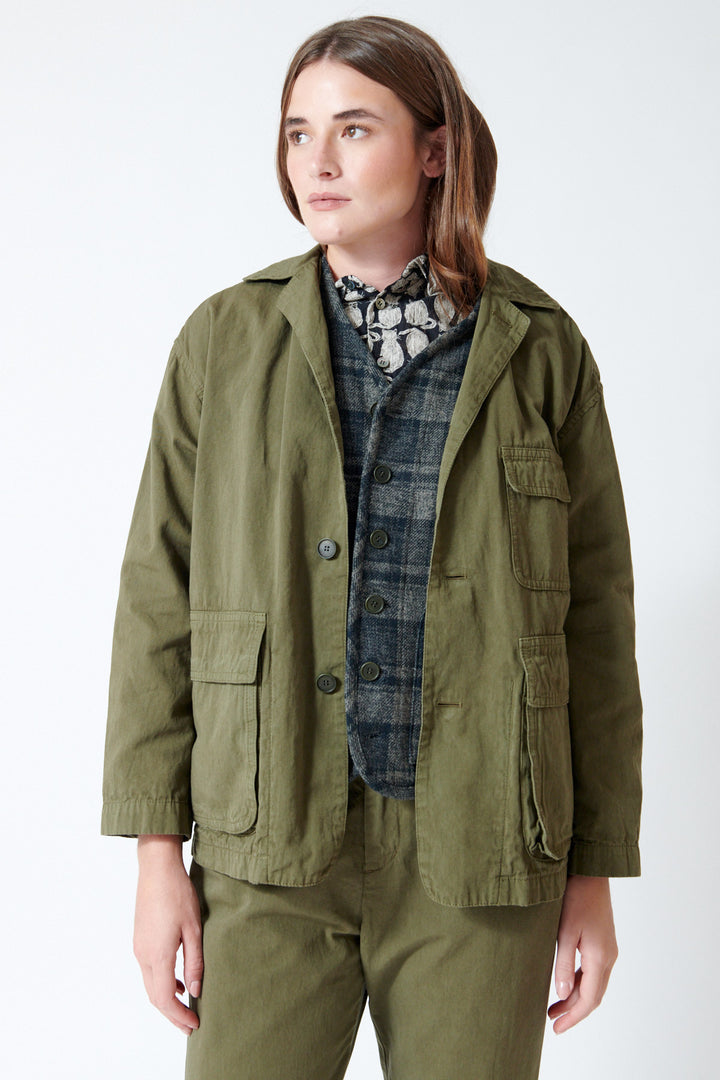 Julia wearing Pas de Calais Cotton Cotton Grosgrain Hunting Jacket in Khaki, front view.