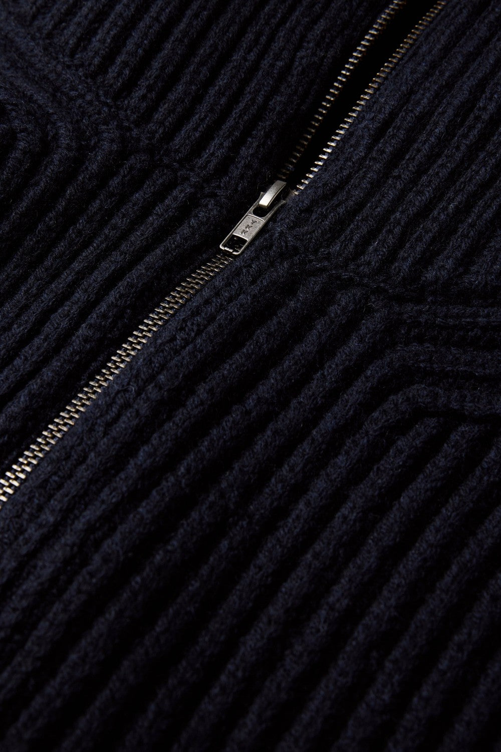 Soeur Kristen Gilet, Navy — Grethen House
