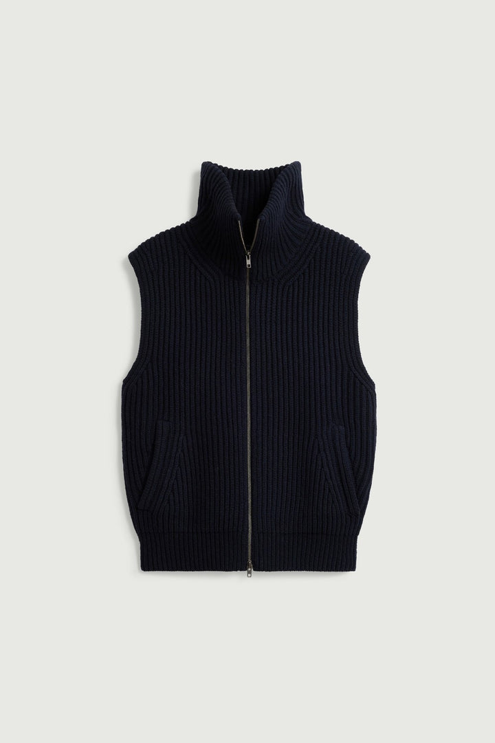 Soeur Kristen Gilet, Navy — Grethen House